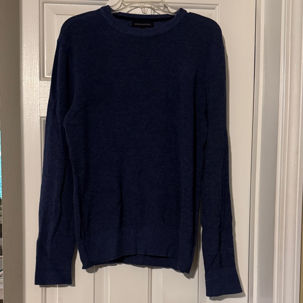 Banana Republic Men's Navy Crewneck Sweater